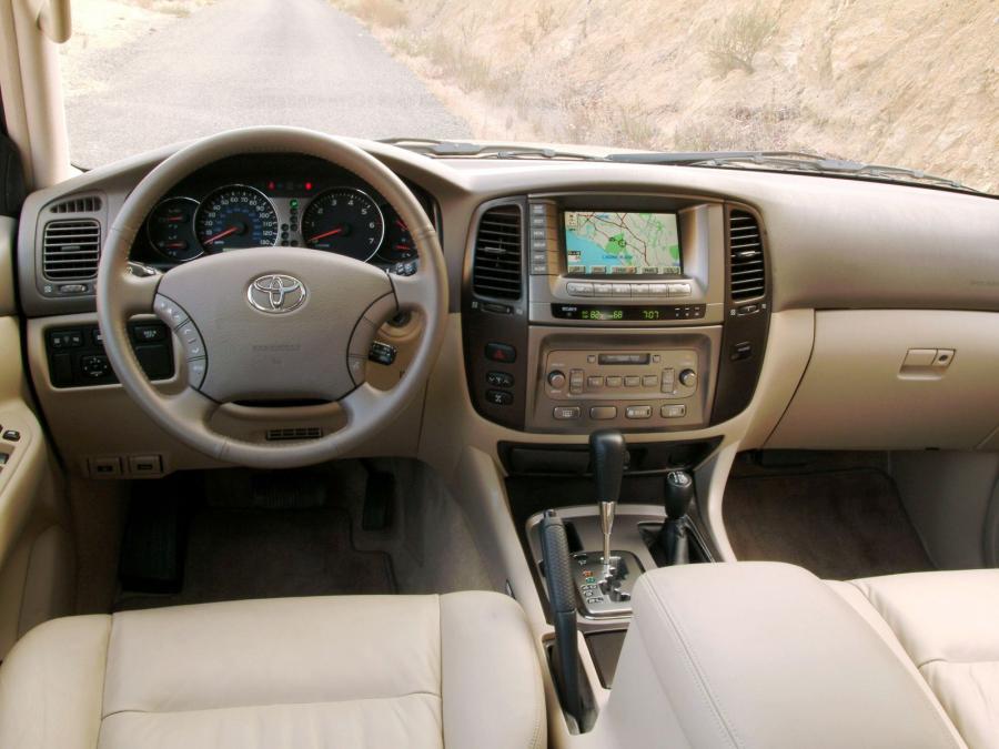  Toyota Land Cruiser 100 2002 года  (US) (фото 10 из 10)